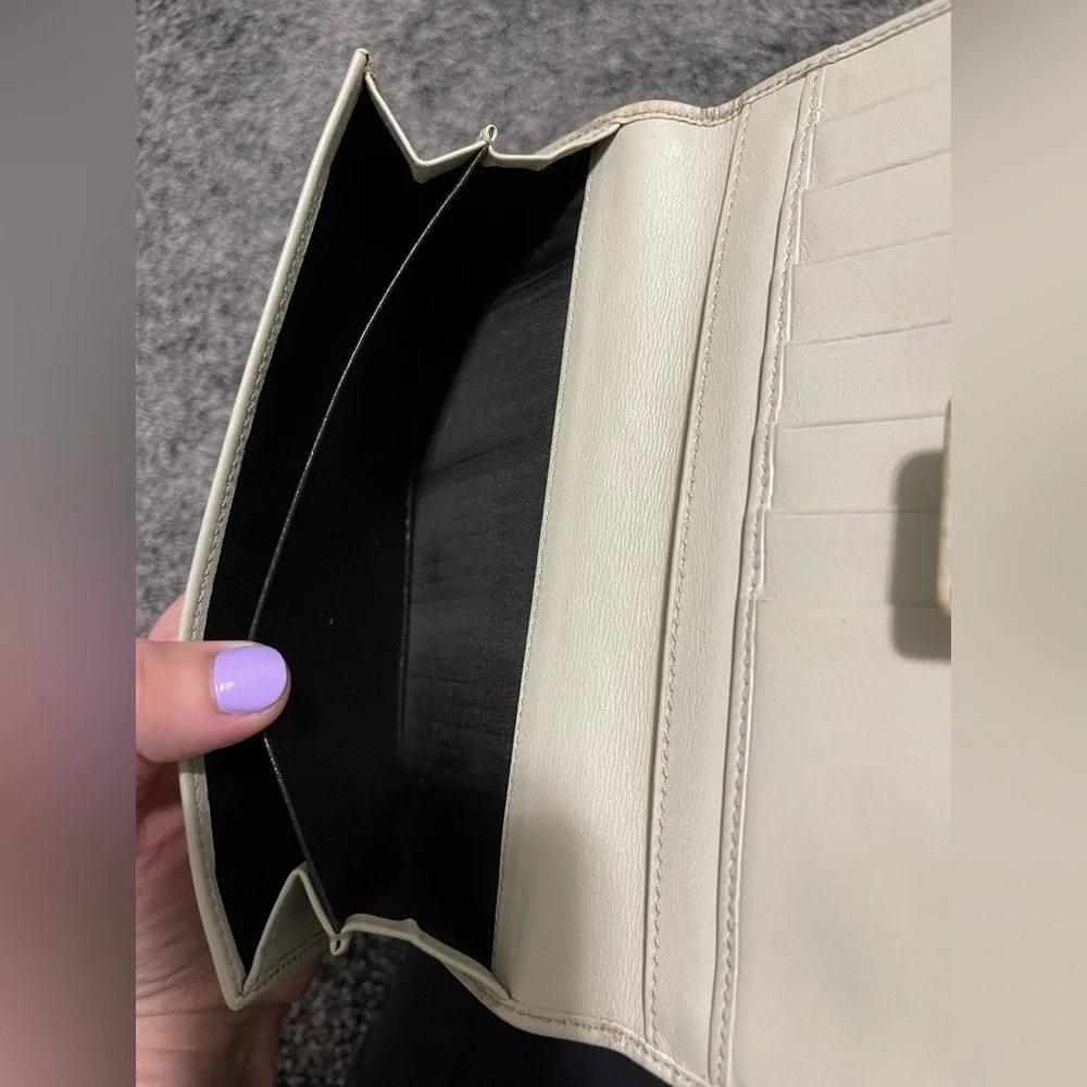 Gucci Guccissima long wallet